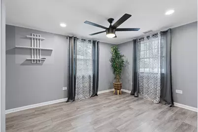 16749 W 147th Place, Lockport, IL 60441 - Photo 13