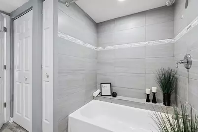 16749 W 147th Place, Lockport, IL 60441 - Photo 15