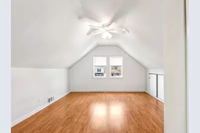 4509 N Narragansett Avenue, Chicago, IL 60630 - Photo 9