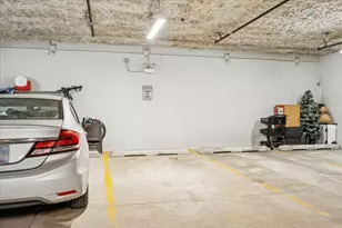 1905 S Wolf Rd, Hillside, IL 60162 - Photo 21