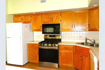 3107 Ingalls Avenue #3B, Joliet, IL 60435 - Photo 3