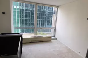 340 W Diversey Pkwy, Chicago, IL 60657 - Photo 11