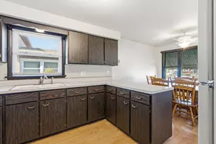 14114 S Saginaw Ave, Burnham, IL 60633 - Photo 5