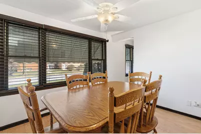 14114 S Saginaw Avenue, Burnham, IL 60633 - Photo 7