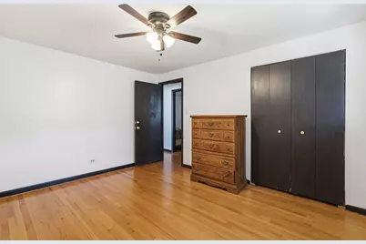 14114 S Saginaw Avenue, Burnham, IL 60633 - Photo 13