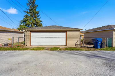 14114 S Saginaw Avenue, Burnham, IL 60633 - Photo 29