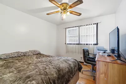 14114 S Saginaw Avenue, Burnham, IL 60633 - Photo 15