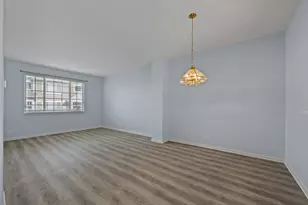 2295 Twilight Dr, Aurora, IL 60503 - Photo 7