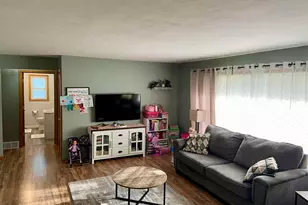 1632 N 24th St, Quincy, IL 62301 - Photo 7