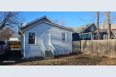 138 N Woodlawn Avenue, Aurora, IL 60506 - Photo 7