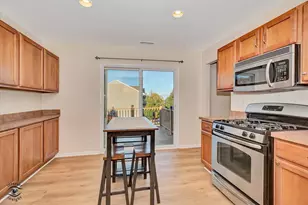 1471 Crimson Ln, Yorkville, IL 60560 - Photo 11