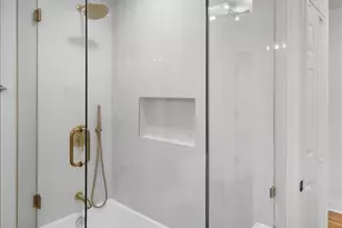 9412 Kilbourn Ave, Skokie, IL 60076 - Photo 31