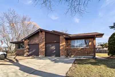 134 Virginia Court, Streamwood, IL 60107 - Photo 25