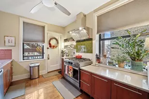 2956 N Clark St, Chicago, IL 60657 - Photo 11