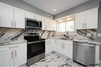 9381 Bay Colony Drive #3S, Des Plaines, IL 60016 - Photo 15