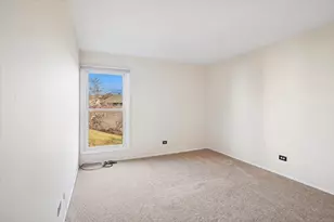 368 Willow Tree Ct, Hoffman Estates, IL 60169 - Photo 15