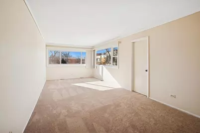 368 Willow Tree Court, Hoffman Estates, IL 60169 - Photo 11