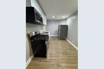 7315 Cumberland Drive, Hanover Park, IL 60133 - Photo 7