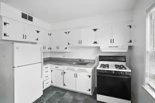 3608 Jackson St, Bellwood, IL 60104 - Photo 11