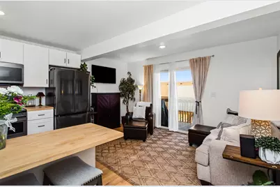 55 Vail Colony #6, Fox Lake, IL 60020 - Photo 5