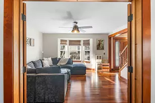 621 Doral Ln, North Aurora, IL 60542 - Photo 5