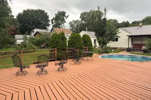 631 Bent St, Elgin, IL 60120 - Photo 7