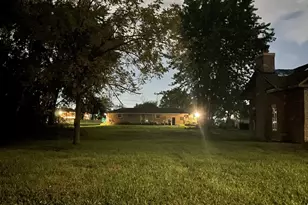 2918 143rd Pl, Blue Island, IL 60406 - Photo 1