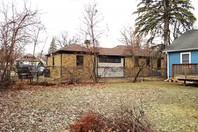 689 Bent Street, Elgin, IL 60120 - Photo 23