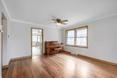 8531 S Tripp Avenue, Chicago, IL 60652 - Photo 9