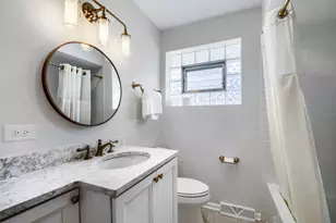 8531 S Tripp Ave, Chicago, IL 60652 - Photo 23