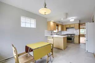 8531 S Tripp Ave, Chicago, IL 60652 - Photo 11