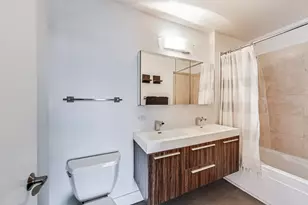 [Address not provided], Chicago, IL 60607 - Photo 21