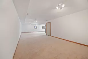 38815 N Broadway Ave, Antioch, IL 60002 - Photo 23