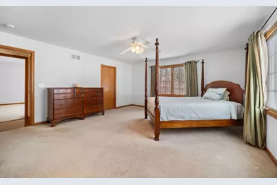 38815 N Broadway Avenue, Antioch, IL 60002 - Photo 11