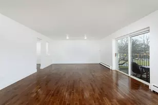 2315 E Olive St, Arlington Heights, IL 60004 - Photo 3