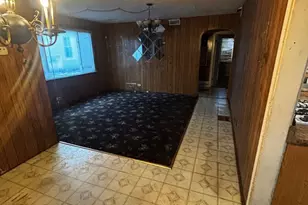 2729 W 89th Pl, Evergreen Park, IL 60805 - Photo 3