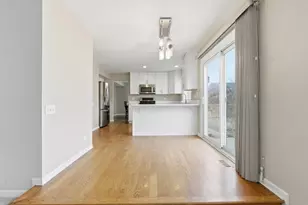 1604 Tara Belle Pkwy, Naperville, IL 60564 - Photo 9