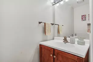 1566 Anderson Ln, Buffalo Grove, IL 60089 - Photo 13