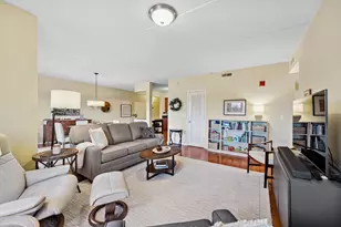 500 E St Charles Rd, Lombard, IL 60148 - Photo 9