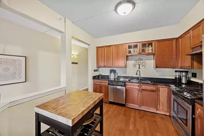 500 E Saint Charles Road #209, Lombard, IL 60148 - Photo 5