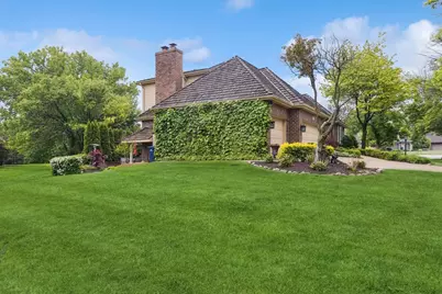 8401 Golfview Drive, Orland Park, IL 60462 - Photo 37