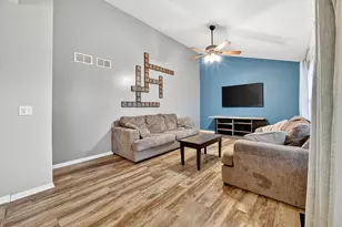 1016 Misty Landing Ct, Malta, IL 60150 - Photo 3