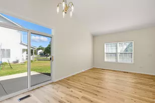 2813 Hoffman St, Plano, IL 60545 - Photo 11