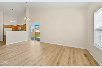 2813 Hoffman Street, Plano, IL 60545 - Photo 7