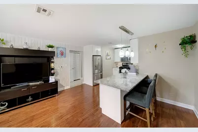 9146 Grand Avenue #2NE, Franklin Park, IL 60131 - Photo 7