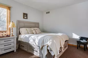 1709 Valley Pkwy, Joliet, IL 60433 - Photo 13