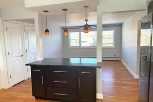 2800 N 72nd Ct, Elmwood Park, IL 60707 - Photo 5