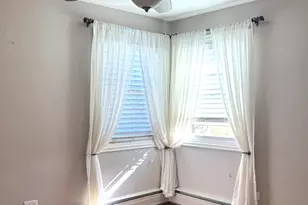 2800 N 72nd Ct, Elmwood Park, IL 60707 - Photo 11