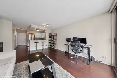 10 E Ontario Street #2304, Chicago, IL 60611 - Photo 3
