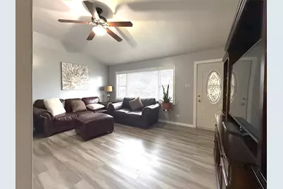 1426 Stanley Boulevard, Calumet City, IL 60409 - Photo 3